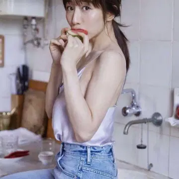 야누크 YANUK HighWaist RUTH 데님 청바지 23