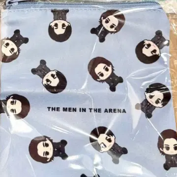 N/A THE MEN IN THE ARENA 봉제 인형 파우치