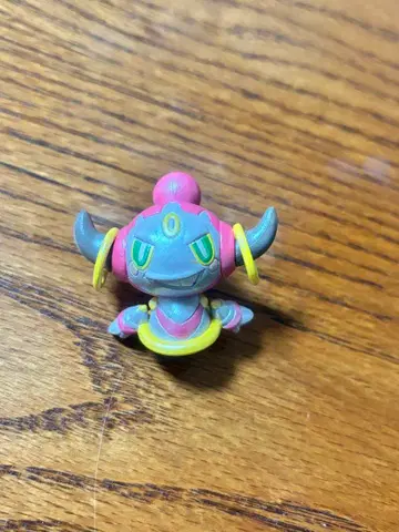 포켓몬 몬코레 후파 메탈릭 레어 TOMY 타미힐피거 피규어