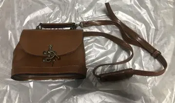 [중고품] 여성용 가죽 숄더백 브라운