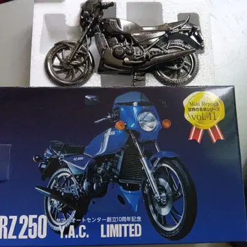야마하 YZ250 Y.A.C. 리미티드 1/12 스케일