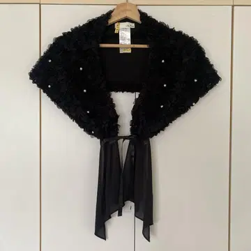 Lily Brown 블랙 브라이덜 케이프