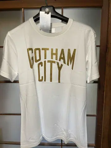 넘버나인 GOTHAM CITY 티셔츠 사이즈 4
