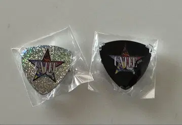 B'z UNITE#02 가챠 피크 배지 2개 세트