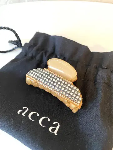 acca 스톤 장식 헤어 클립