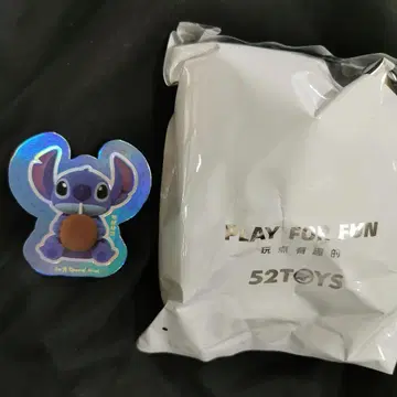 52TOYS 스티치 피규어 야자수