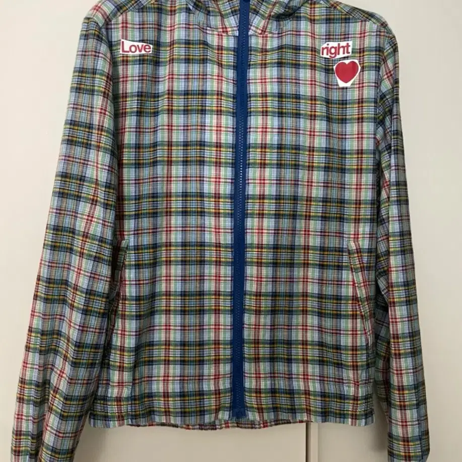 LOVE CHECK JACKET : THE MUSEUM VISITOR