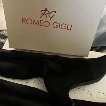 ROMEOGILI 니하이 부츠 37 미사용 새상품 로메오지리