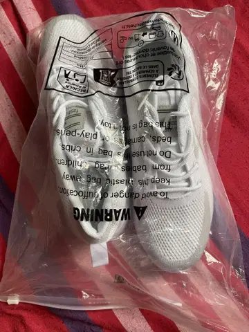 화이트 메쉬 테니스화