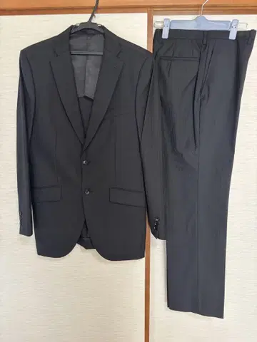 [클리닝 완료] 남성용 수트 De plus TETE HOMME