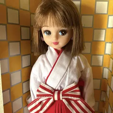 리카짱 무녀풍