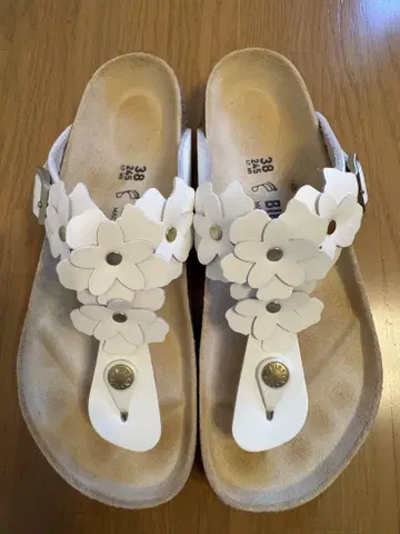 버켄스탁 플라워 화이트 38 24.5cm