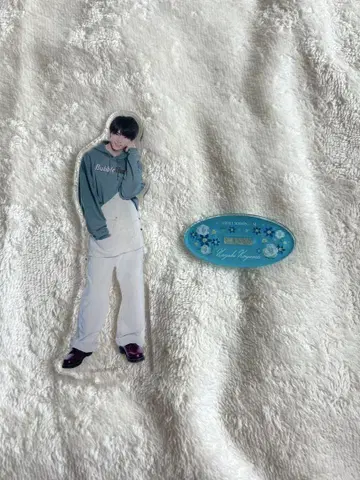 타카노 아키라, 코야마 카즈키 아크릴 스탠드 '아름다운 그 사람'