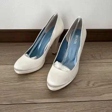 [새상품급] BENIR 베니르 웨딩 신발 23cm (35)