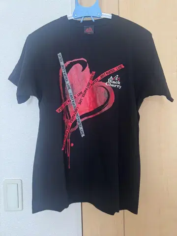 Acid Black Cherry 투어 티셔츠