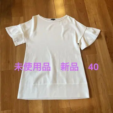 TO BE CHIC 40 새상품 미사용 화이트 상쾌한 니트 흰색