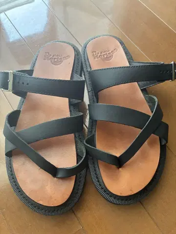 Dr Martens 블랙 샌들 37 EU / 6 US