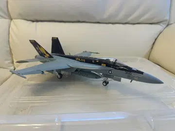 1/48 F/A-18E 슈퍼 호넷 VFA-115 완성품 아쓰기 기지