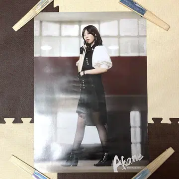BAND-MAID 투어 한정판 포스터 AKANE 밴딩 메이드