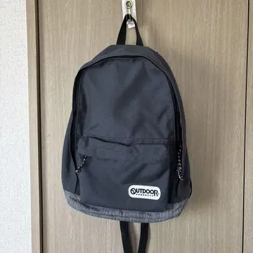 OUTDOOR PRODUCTS 그레이 백팩