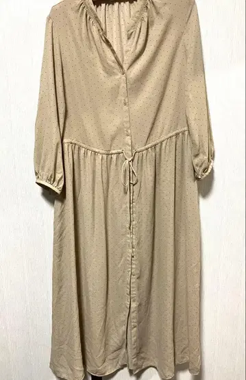 베이지 도트 무늬 셔츠 원피스 긴팔