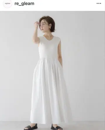새상품급 re_gleam 리글림 슬리브리스 화이트 롱 원피스