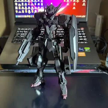 MG1/100 건담 아스트레아 typeX