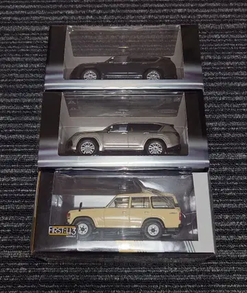 "미개봉품" LX600 랜드크루저 60 1/43 스케일 미니카