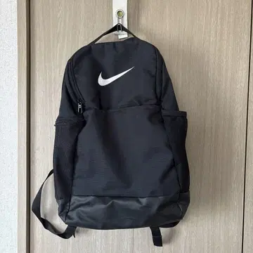 Nike 블랙 백팩