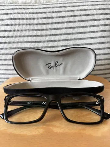 Ray-Ban 레이밴 블랙 안경 5287F 무도수