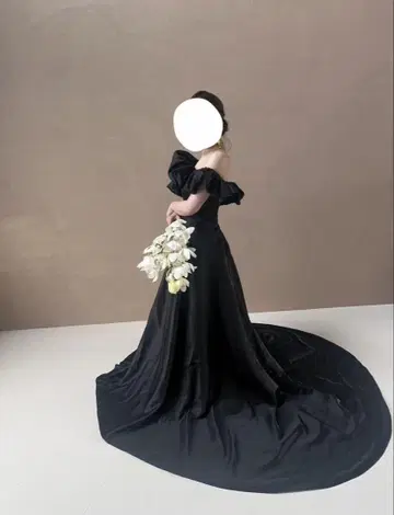 드레스 프로덕션 오프숄더 A 라인 드레스 블랙 W274BK