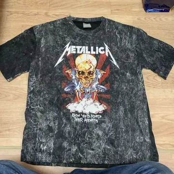 새상품급! 귀중품! METALLICA 밴딩 티셔츠