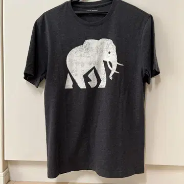 BANANA REPUBLIC 코끼리 프린트 티셔츠 S