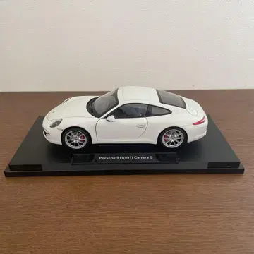Welly NEX 1/18 포르쉐 911 카레라 S 화이트