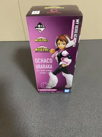 오차코 우라라카 피규어 U.A. 고등학교