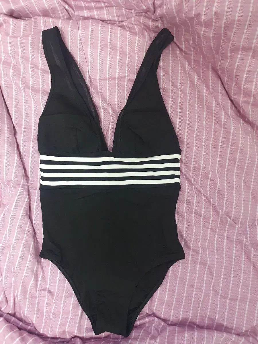 LA PERLA Swimsuit, New, Size 66