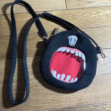 카오나시 디자인 파우치 센과 치히로의 행방불명
