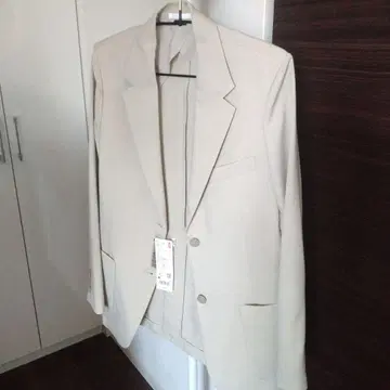 유니클로 릴랙스 핏 자켓 M 베이지