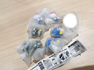 산리오 어깨 쿵