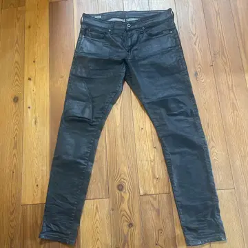 G-STAR RAW 블랙 코팅 데님 스트레치