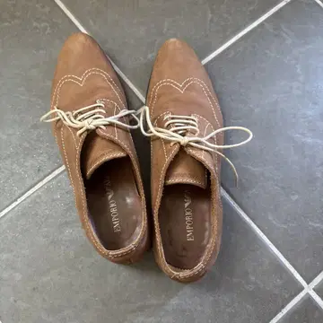 Emporio Armanl 아르마니 라이트 브라운 가죽 신발 26.0cm