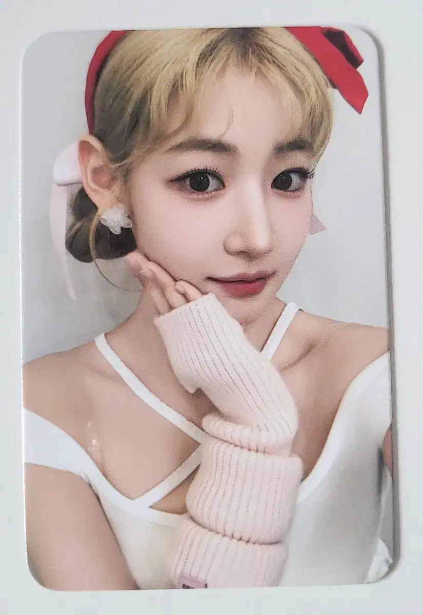 fifty fifty Yewon poca