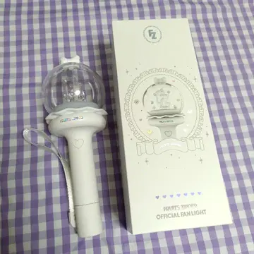 FRUITS ZIPPER 응원봉