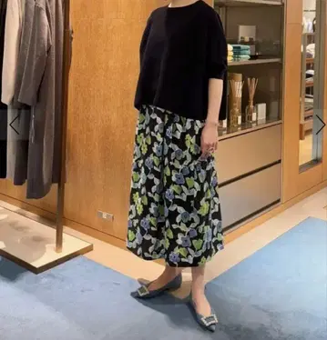 Ballsey 스프링 플라워 프린트 비대칭 턱 스커트