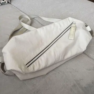 룰루레몬 바디백 화이트