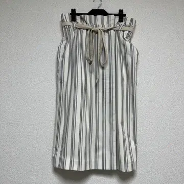 이네드 스커트