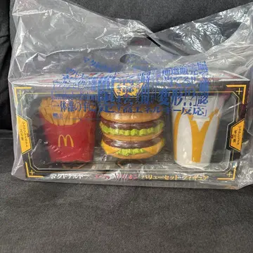 맥도날드 에반게리온 피규어 1세트