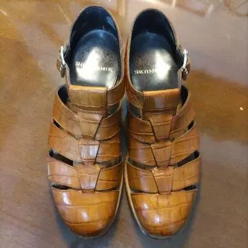 셰틀랜드 폭스 SHETLAND FOX 구르카 샌들 size6
