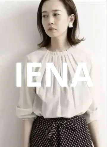 코튼 쉬폰 도비 셔링 블라우스 IENA