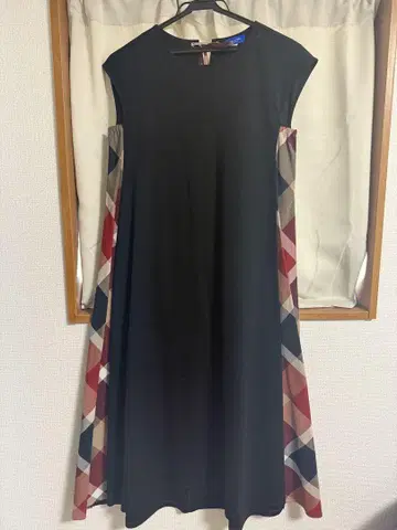 BLUE LABEL CRESTBRIDGE 슬리브리스 드레스 38